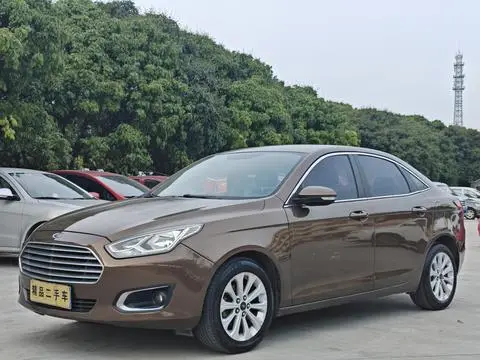 Ford Escort 2015