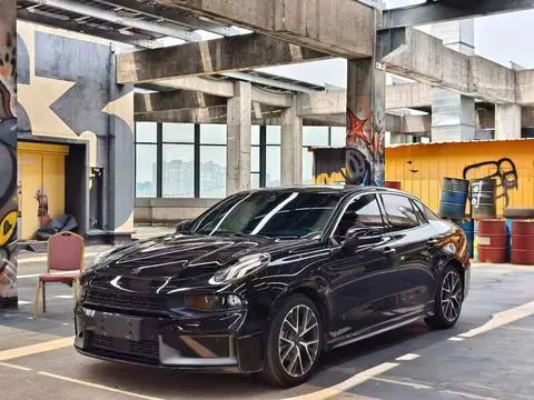 Lynk & Co 03 2019