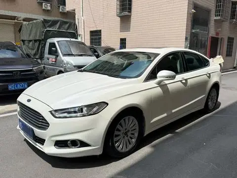 Ford 蒙迪欧 2013 — фото 1