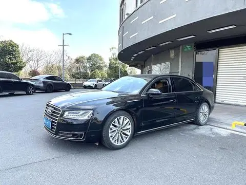 Audi A8 2013