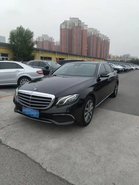 Mercedes-Benz E-Class 2016