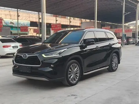 Toyota Highlander 2022