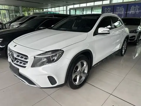 Mercedes-Benz GLA 2019