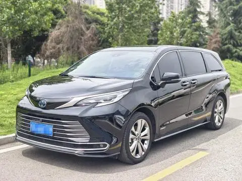 Toyota 赛那 2023