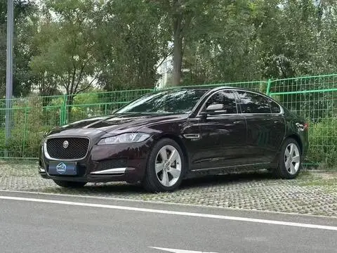Jaguar XFL 2018