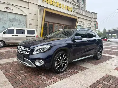 Mercedes-Benz GLA 2017