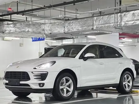 Porsche Macan 2016 — фото 1