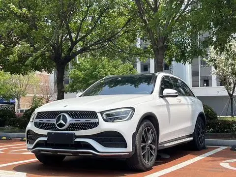 Mercedes-Benz GLC 2021 — фото 1