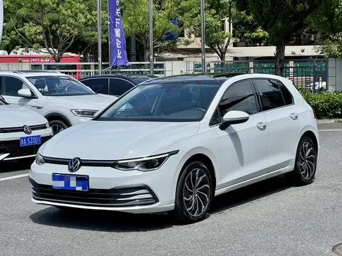 Volkswagen Golf 2024