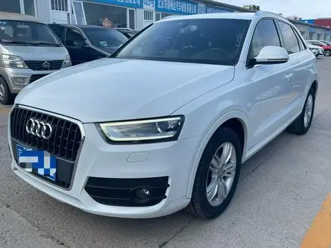Audi Q3 2015