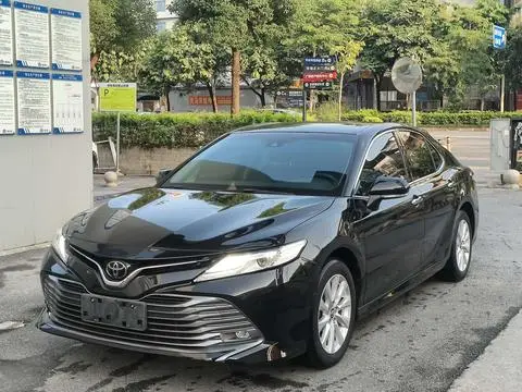 Toyota Camry 2019
