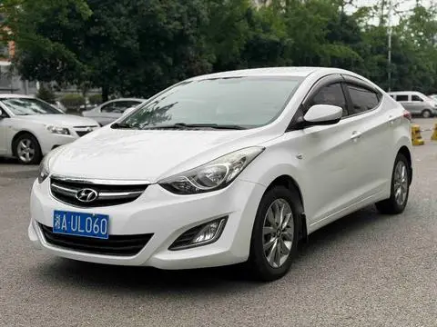 Hyundai Elantra Langdong 2015