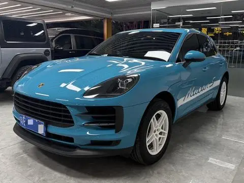 Porsche Macan 2021