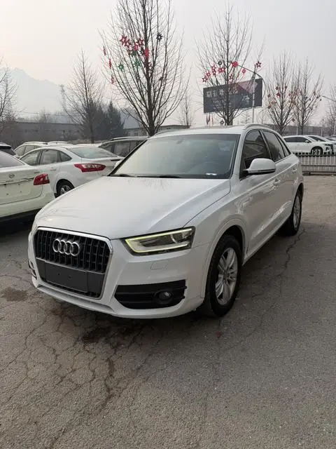 Audi Q3 2013
