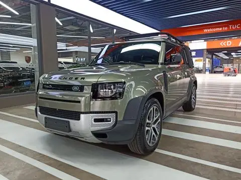 Land Rover 卫士 2022 — фото 1