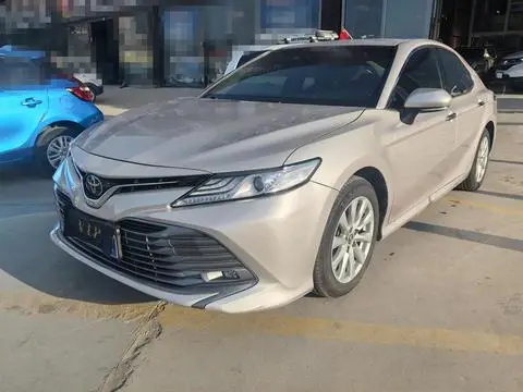 Toyota Camry 2019