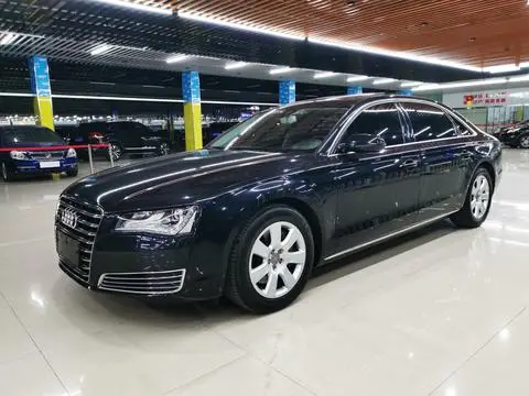 Audi A8 2014