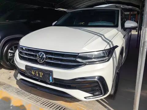 Volkswagen TiguanX 2021