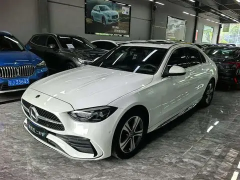 Mercedes-Benz C-Class 2022