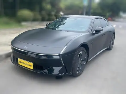 XPeng 小鹏P7 2025