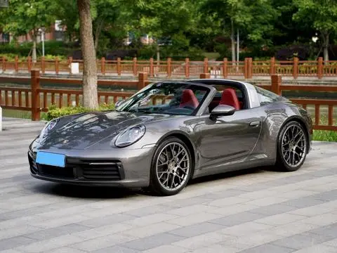 Porsche 911 2023