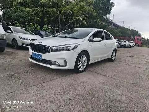 Kia K3 2016