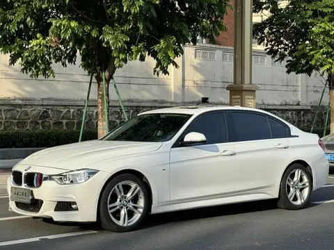 BMW 3 Series 2018 — фото 1