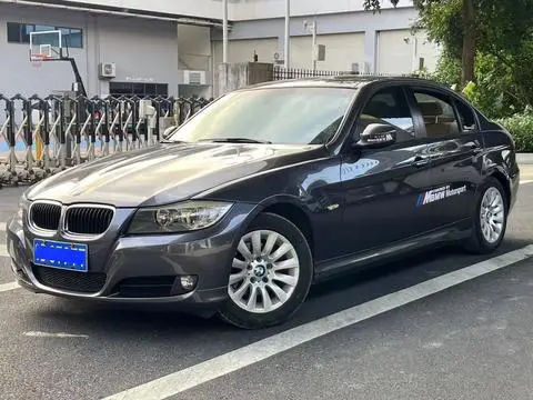 BMW 3 Series 2010