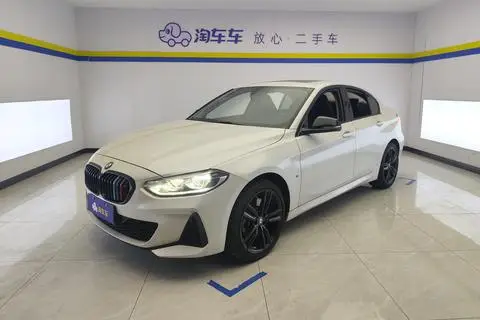 BMW 1 Series 2021