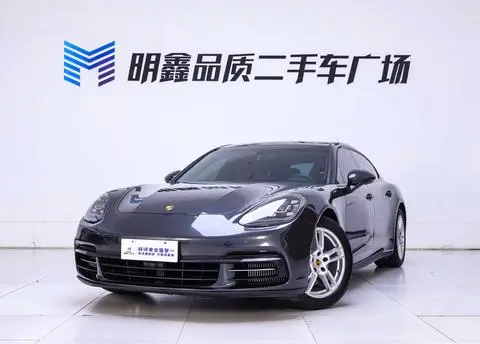Porsche Panamera 2019