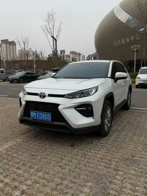 Toyota 威兰达 2023