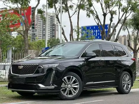 Cadillac XT6 2020 — фото 1