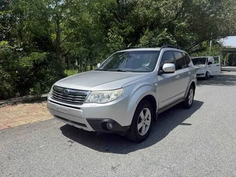 Subaru FORESTER森林人 2010