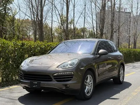 Porsche Cayenne 2011