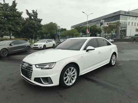 Audi A4L 2019