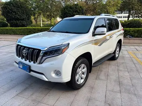 Toyota Prado 2016