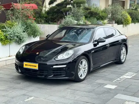 Porsche Panamera 2016