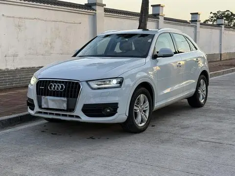 Audi Q3 2015 — фото 1