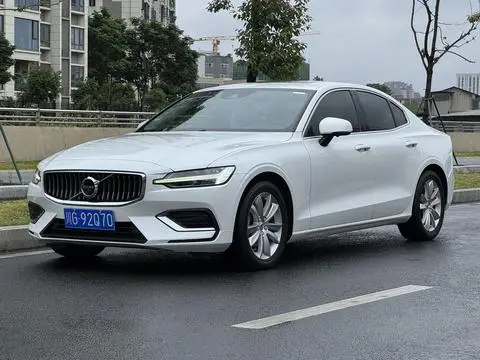 Volvo S60 2020