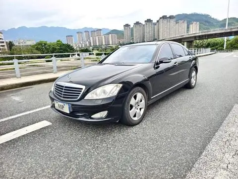 Mercedes-Benz S-Class 2006