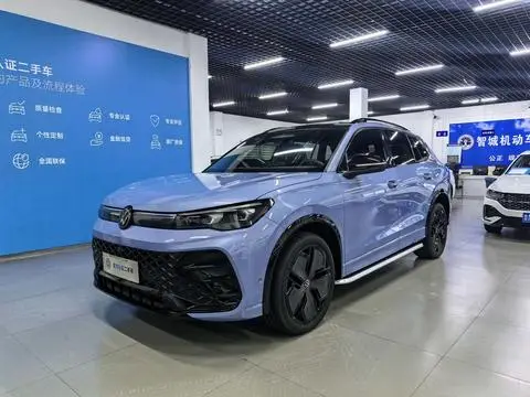 Volkswagen Tiguan L 2024