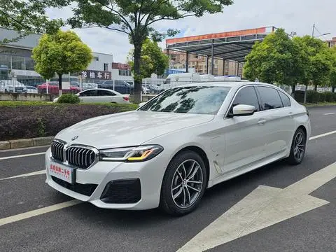 BMW 5 Series PHEV 2021