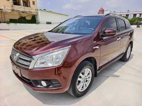 Venucia T70 2015