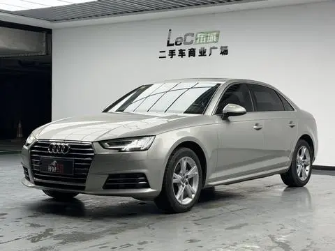 Audi A4L 2018