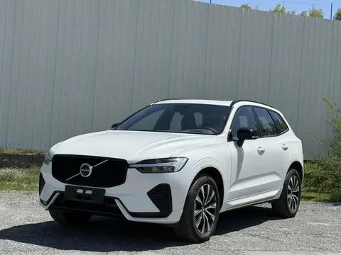 Volvo XC60 2025