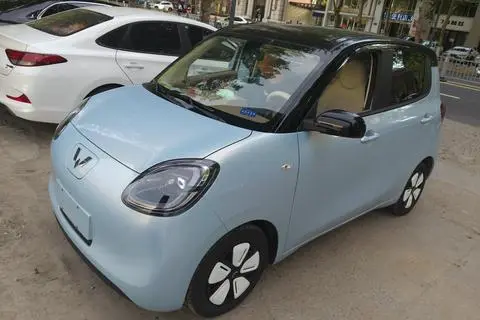 Wuling Hongguang MINIEV 2025