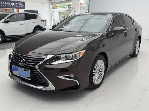 Lexus ES 2015