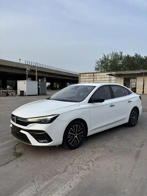 Roewe i5 2021