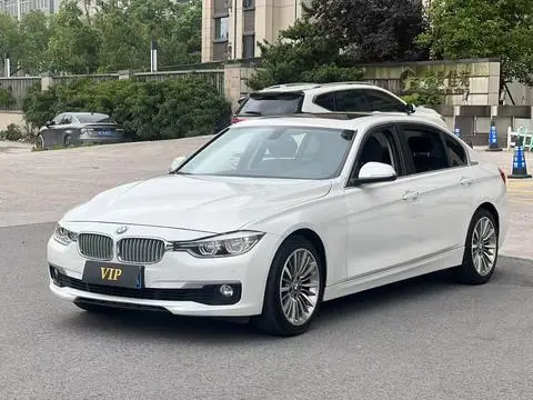 BMW 3 Series 2019 — фото 1