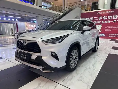 Toyota Highlander 2024